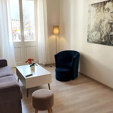 Nel Cuore Di A 100m Da Piazza Grande Apartmán *