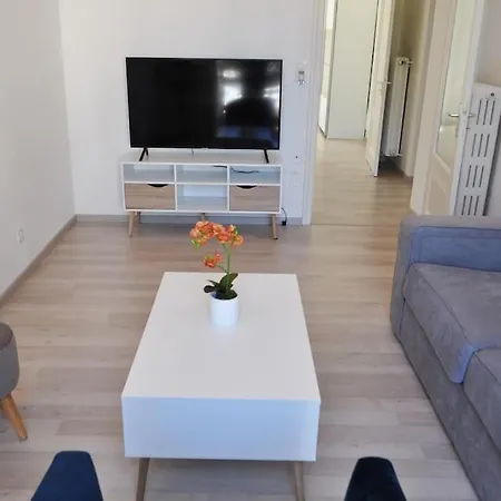 Nel Cuore Di A 100m Da Piazza Grande Apartmán